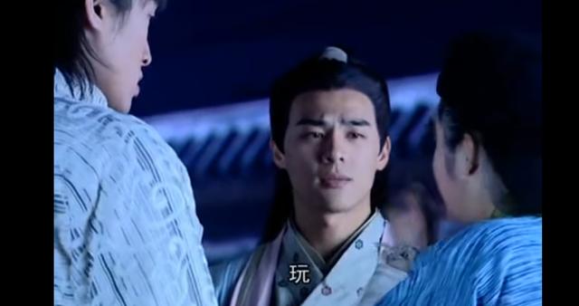 上官婉儿怎么连招飞天（上官婉儿的抒怀心曲彩书怨曲尽缠绵）