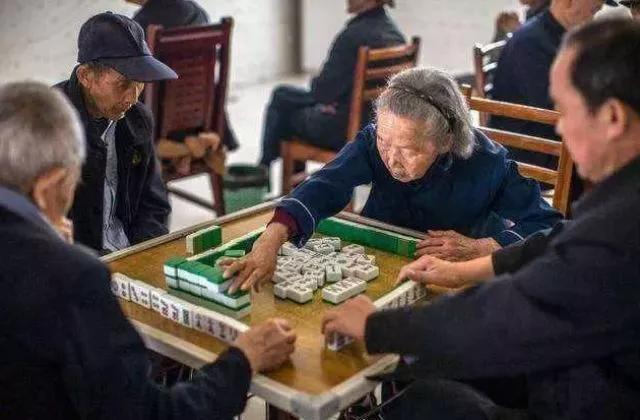棋牌室名字大全 创意名字（棋牌室名字大全 创意滚）