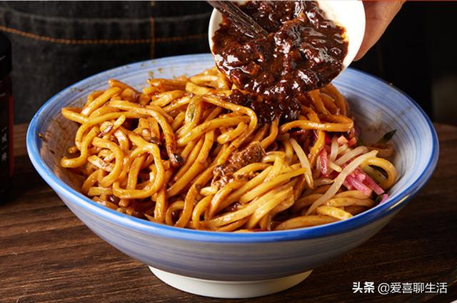 面馆好听的名字大全（有特色的面馆名字）