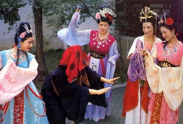 影视公司取名字大全霸气（影视公司取名字大全四个字）