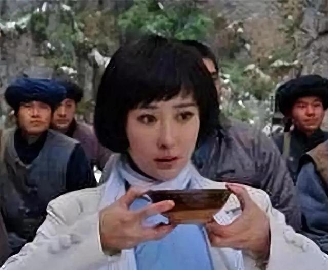 湘西巨匪曹振亚：跳天坑伪装自杀，一张渔网暴露神秘行踪