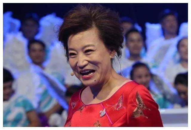 艺名带财运的名字男孩（艺名带财运的名字女）