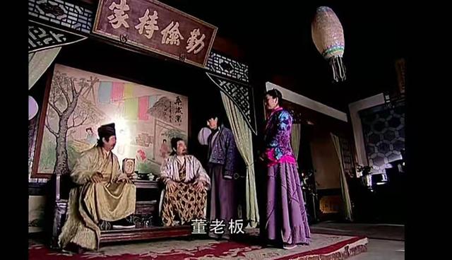 上官婉儿怎么连招飞天（上官婉儿的抒怀心曲彩书怨曲尽缠绵）