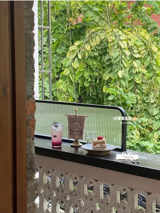 复古温馨的咖啡店店名字大全（复古温馨的咖啡店店名字怎么取）