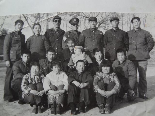 940年12月30日开始播音的是（1940年12月30日开始播音为诞生的标志四个不明物体）"