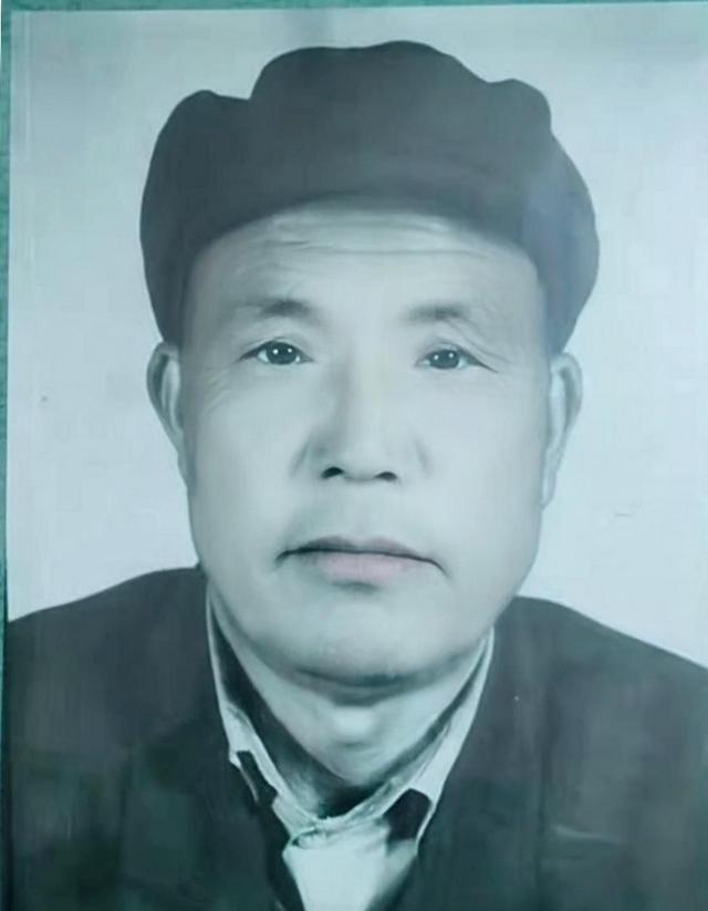 940年12月30日开始播音的是（1940年12月30日开始播音为诞生的标志四个不明物体）"