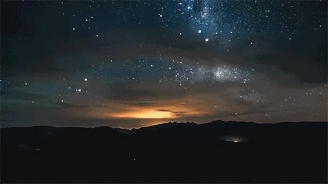 星座查询上升月亮太阳在线？星座查询上升月亮太阳在线查询！
