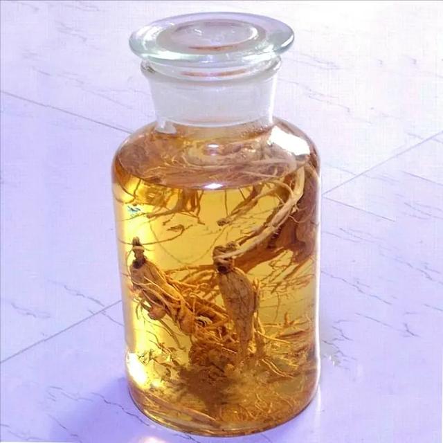 蛇泡酒蛇能活多久（用活蛇泡酒蛇多久会死）