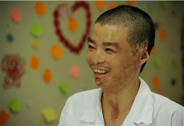 谌姓氏怎么读音是什么意思（谌姓氏怎么读广州话）