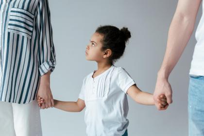 019年出生的姓袁女孩如何起名，宜用什么字"