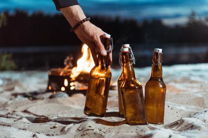 019年8月15号出生的双胞胎男孩如何起名，五行属什么"