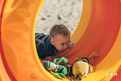 022年农历七月二十九日五行缺火的男孩名字大全"