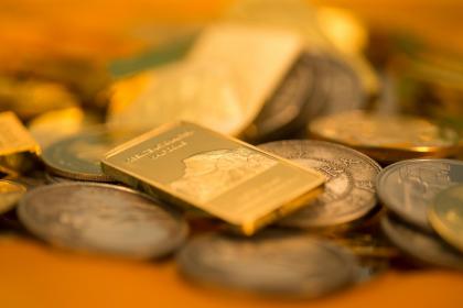 019年6月11号出生的女宝宝五行缺金要怎么起名字"