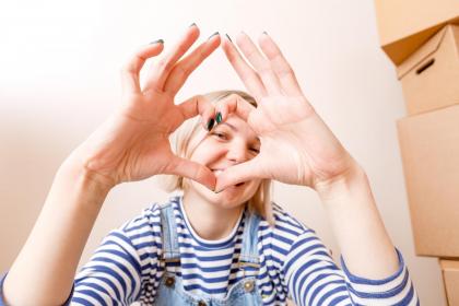 019年3月27号戌时出生的女孩应该起什么样的名字"