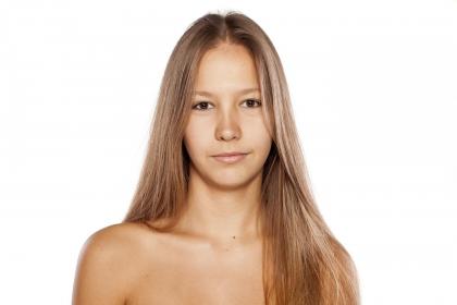 019年3月22号出生的双胞胎女孩如何起名，五行属什么？"