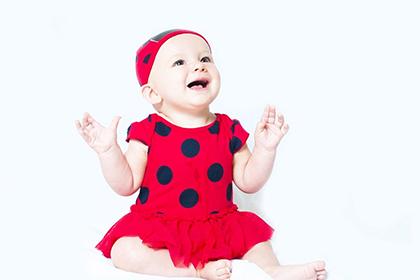 姓韦女孩气质好听的名字大全