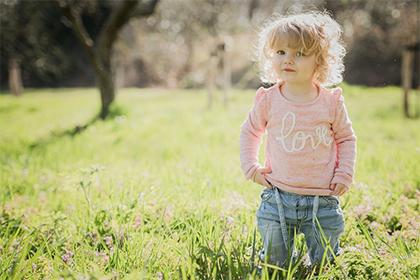 怎么样给12月份出生的属鼠的女宝宝取一个好名字