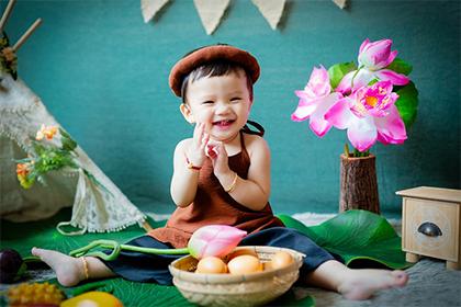 姓俞男孩简单大气的名字