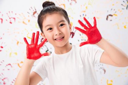 姓彭的女孩有气质名字大全，彭氏女孩名字