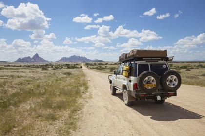 019年10月10号出生的男宝宝五行缺火怎么取名好"