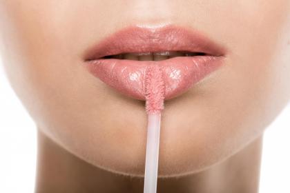 新历5月出生的女孩名字起名，取什么名字好听又吉利？