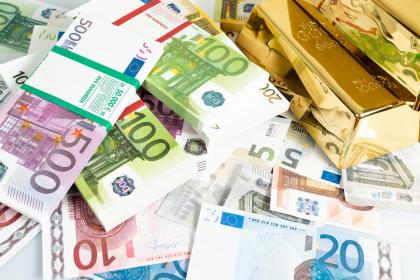 019年9月7号寅时出生的男孩如何起取个合适的名字和五行"